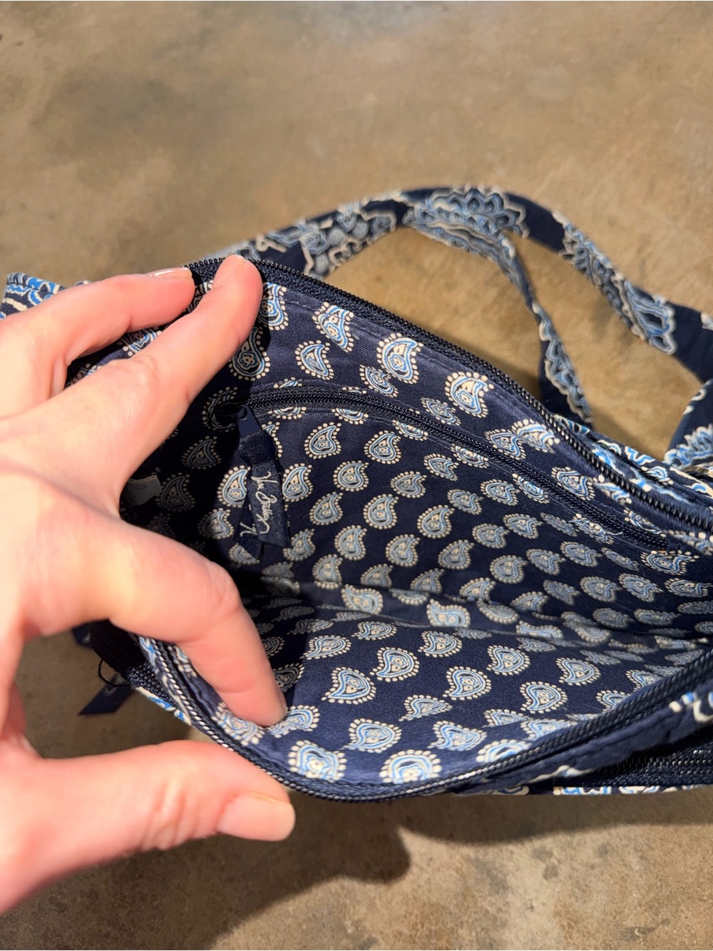 Vera Bradley RFID Little Hipster Navy Paisley Quilted Crossbody Bag - Picture 4 of 10